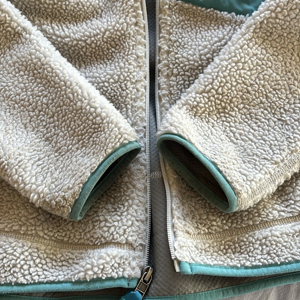 Patagonia sherpa fleece jacket - Picture 4 of 7